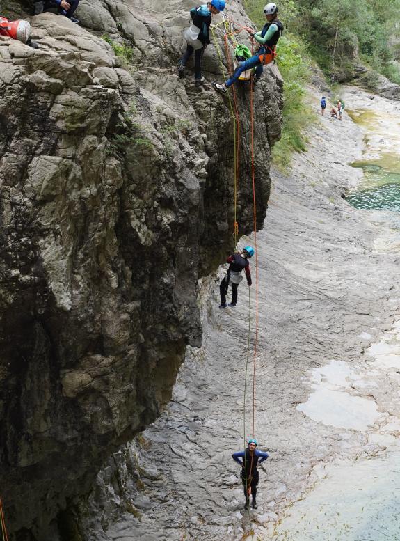 abseilen_canyon